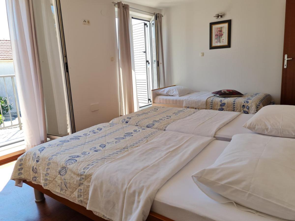 Apartman Nomi Brodarica  Exteriér fotografie