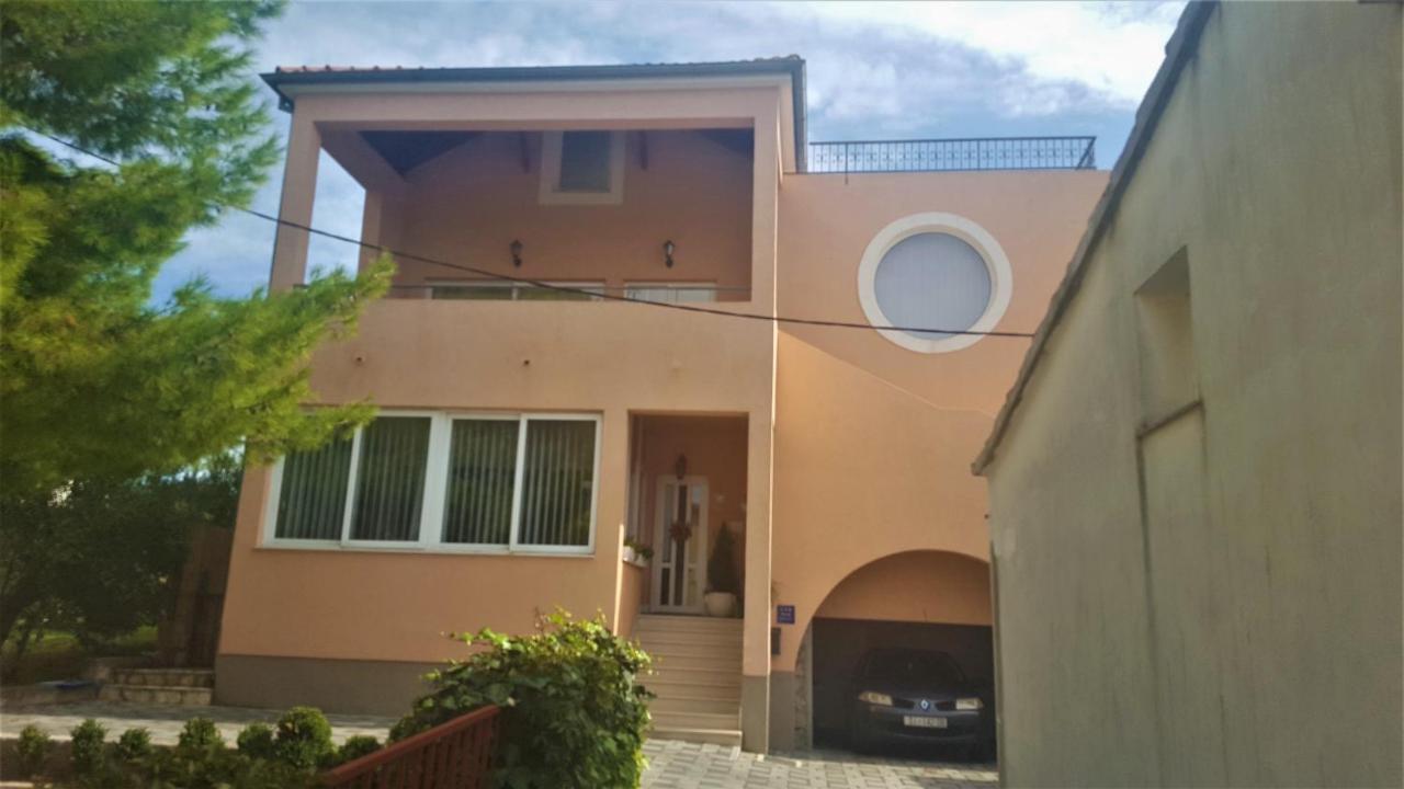 Apartman Nomi Brodarica  Exteriér fotografie